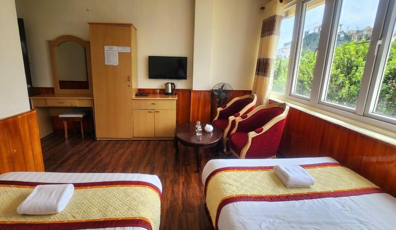 Anh Dao Hotel Da Lat Buitenkant foto