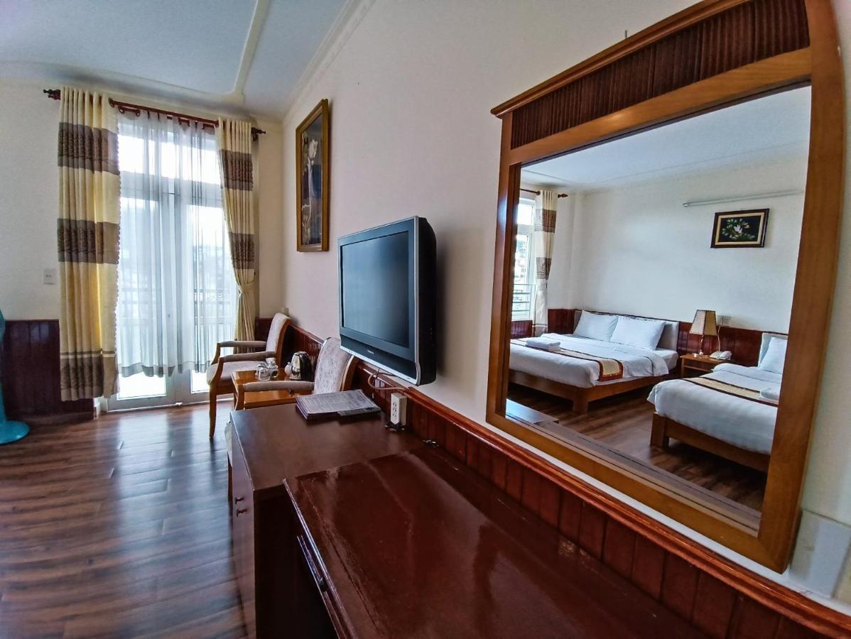 Anh Dao Hotel Da Lat Buitenkant foto