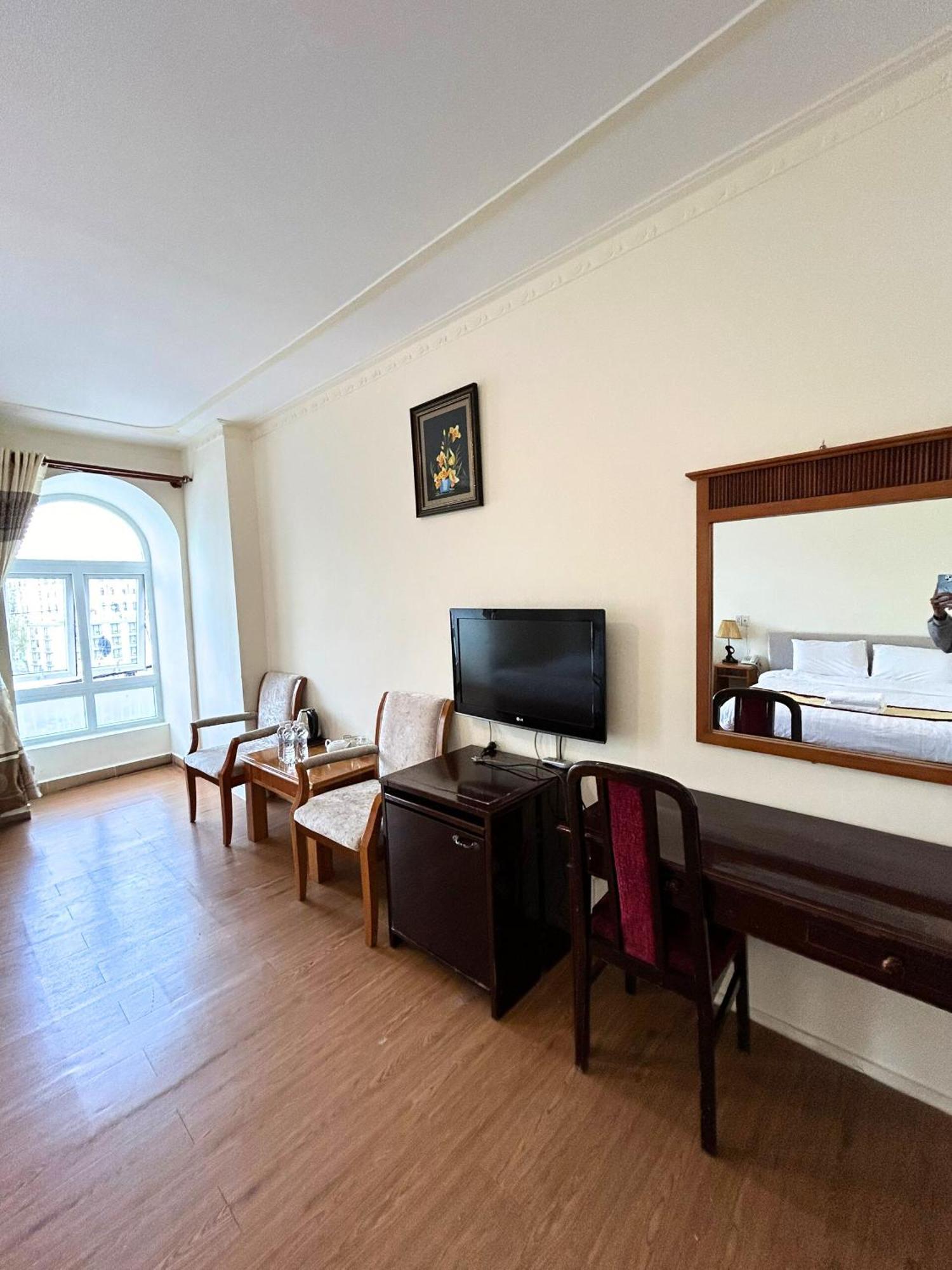 Anh Dao Hotel Da Lat Buitenkant foto