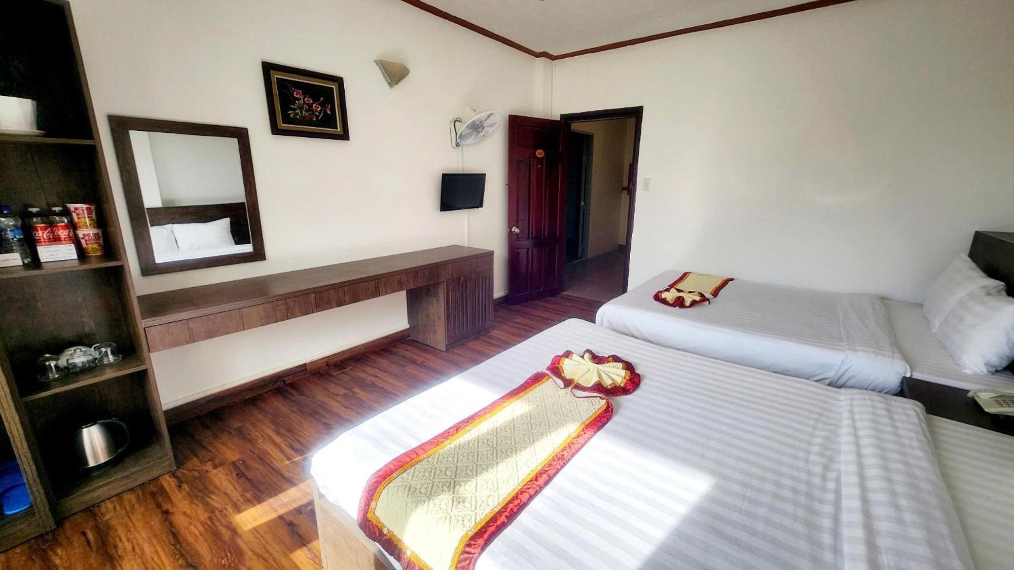Anh Dao Hotel Da Lat Buitenkant foto