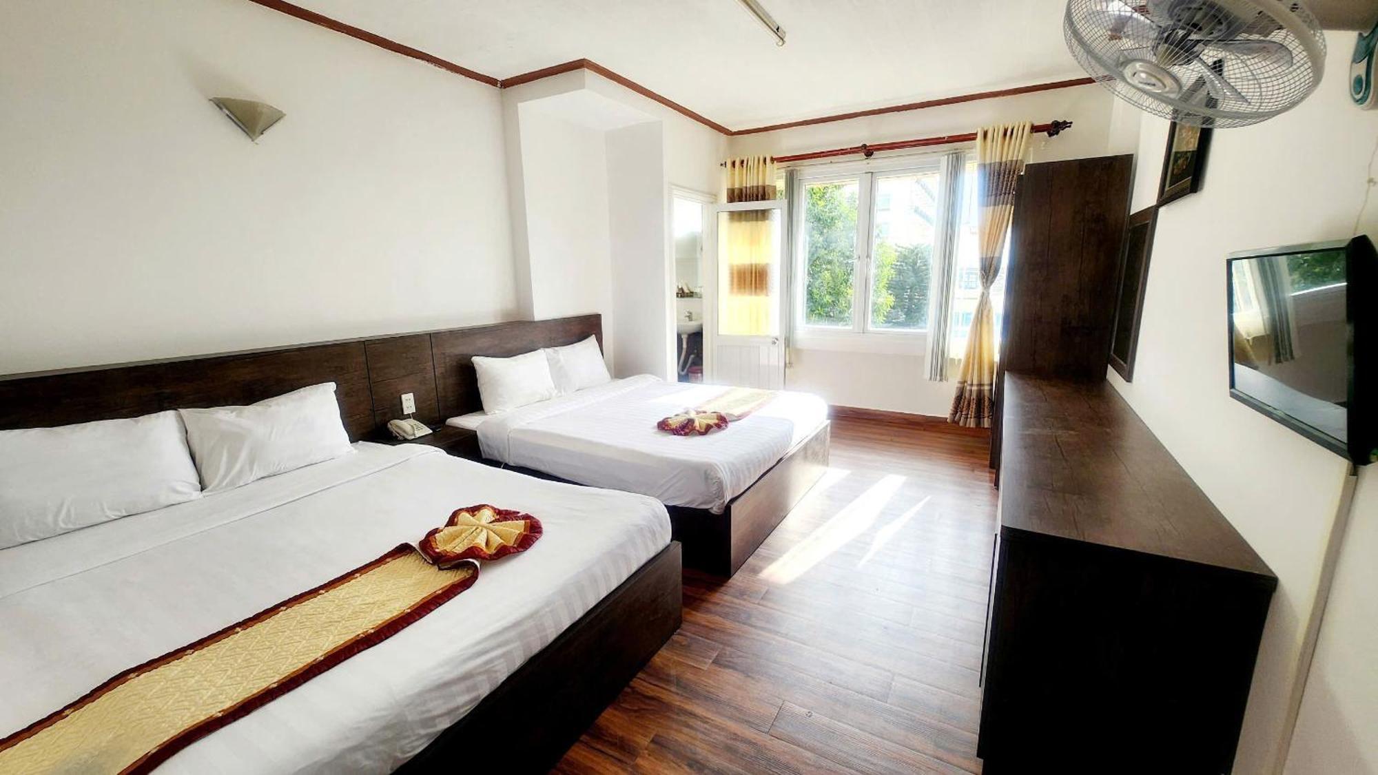 Anh Dao Hotel Da Lat Buitenkant foto